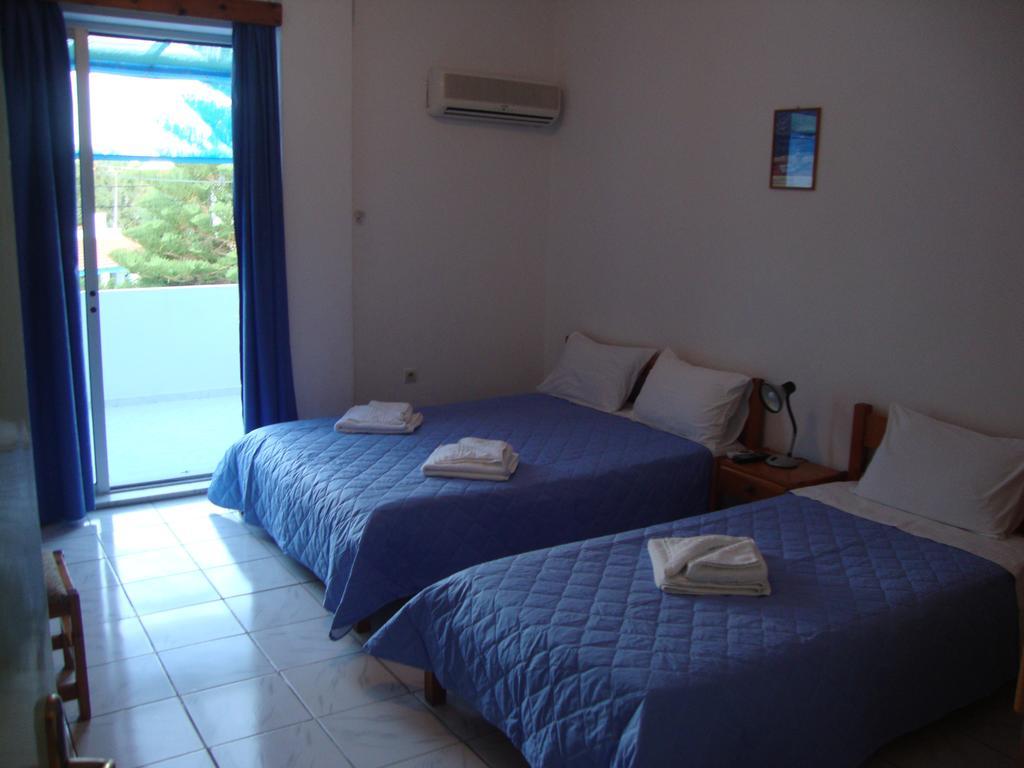 Esperides Hotel Paralia Agias Foteinis Chambre photo